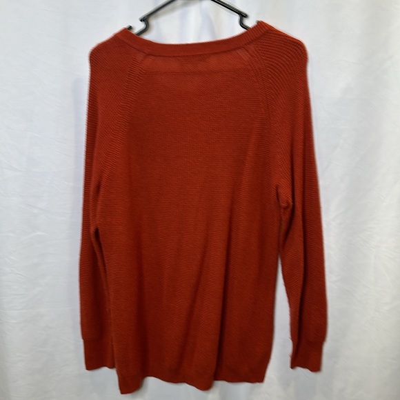 Madewell rust colored sweater.  Sz M. GUC - Picture 3 of 4